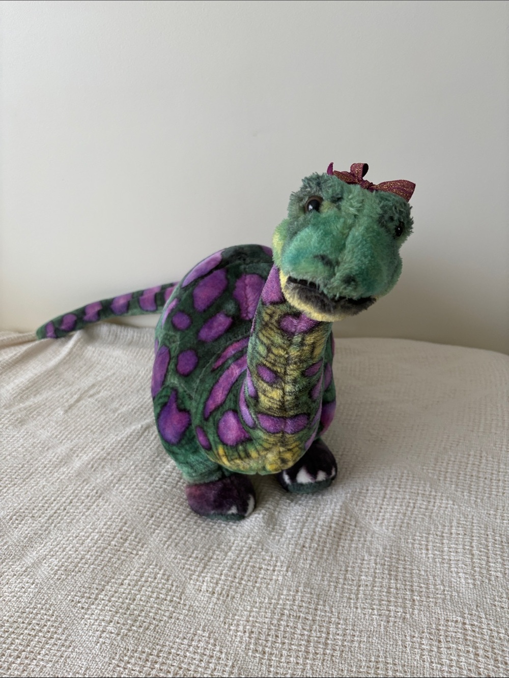 Melissa & Doug Posable Plush Dinosaur 16x48 inches nose to tail - Picture 14 of 16